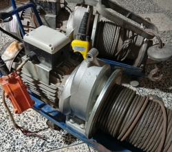 رافعة للايجار